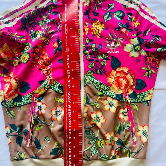 Adidas floral tracksuit set - Picture 10 of 10